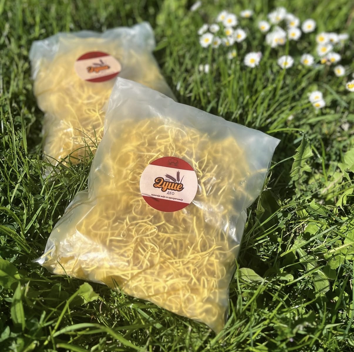 Домаћа тестенина за супу са јајима, широка 200г